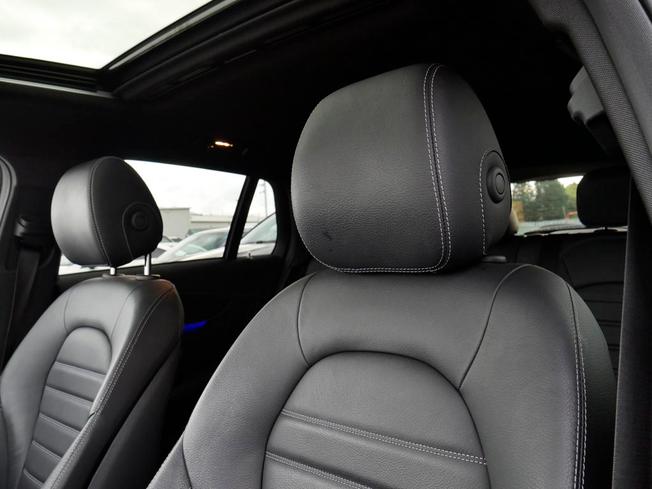 MERCEDES-BENZ EQC Photo 49