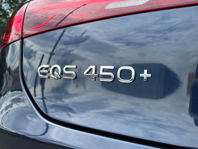 MERCEDES-BENZ Eqs Photo 20
