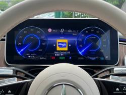 MERCEDES-BENZ Eqs Photo 4