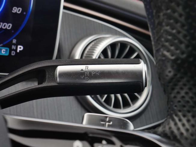 MERCEDES-BENZ Eqs Photo 14