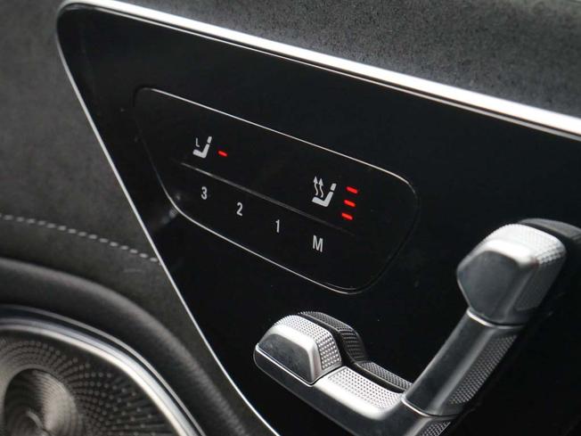 MERCEDES-BENZ Eqs Photo 17
