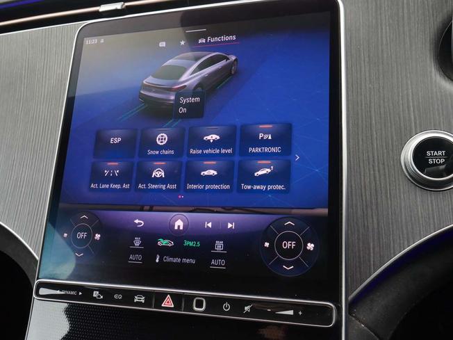 MERCEDES-BENZ Eqs Photo 27