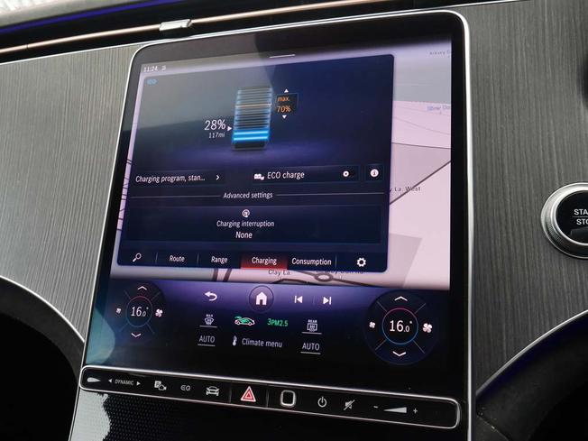 MERCEDES-BENZ Eqs Photo 34