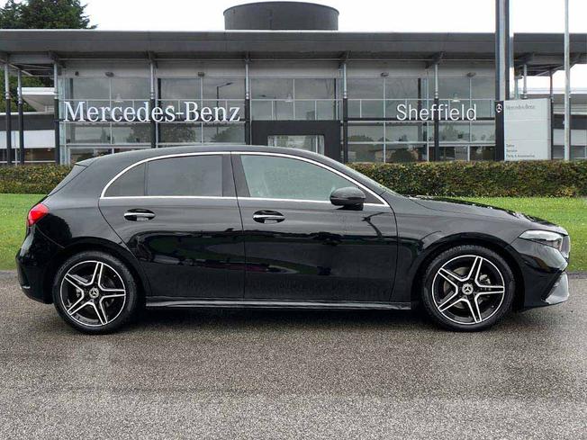 MERCEDES-BENZ A Class Photo 7
