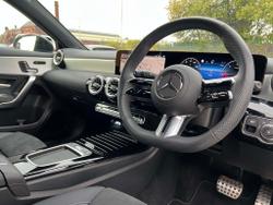 MERCEDES-BENZ A Class Photo 3