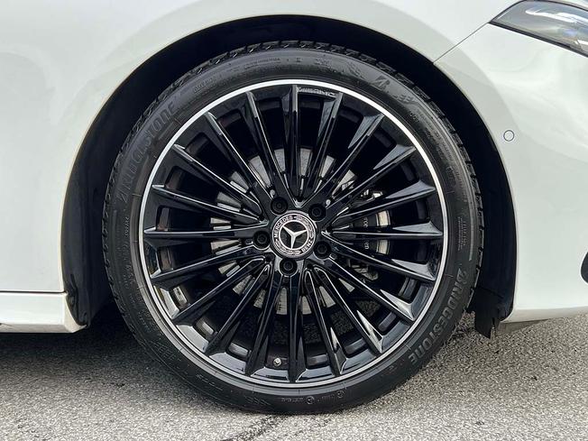 MERCEDES-BENZ A Class Photo 6