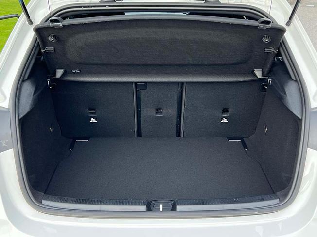 MERCEDES-BENZ A Class Photo 9