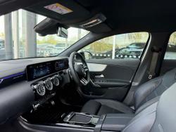 MERCEDES-BENZ A Class Photo 3