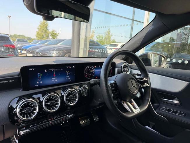 MERCEDES-BENZ A Class Photo 44