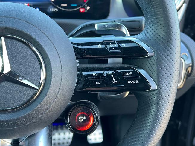 Mercedes-Benz A Class Photo 20