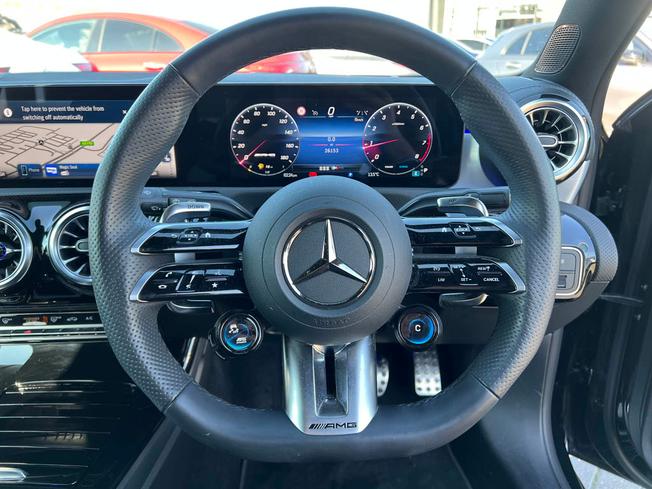 Mercedes-Benz A Class Photo 22