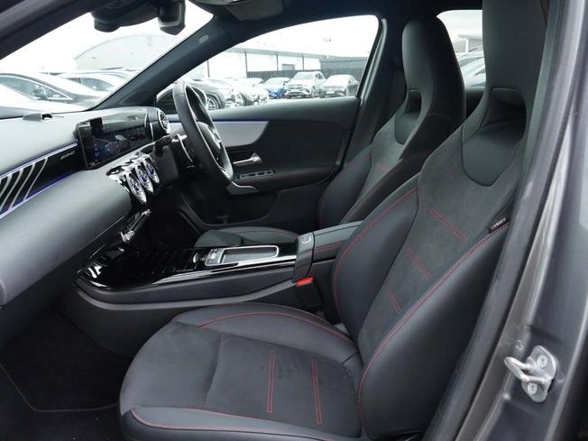 MERCEDES-BENZ A Class Photo 48