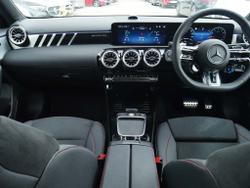 MERCEDES-BENZ A Class Photo 5