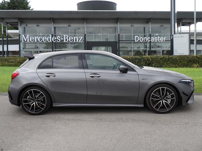 MERCEDES-BENZ A Class Photo 7