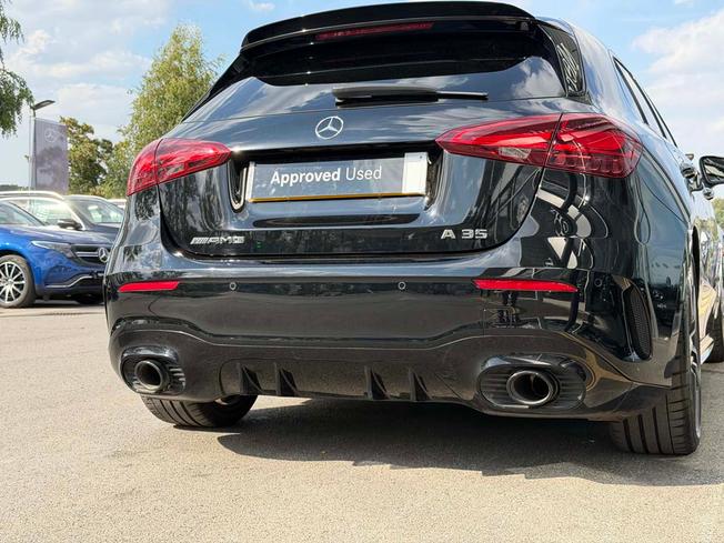 MERCEDES-BENZ A Class Photo 18