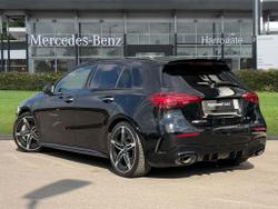 MERCEDES-BENZ A Class Photo 2