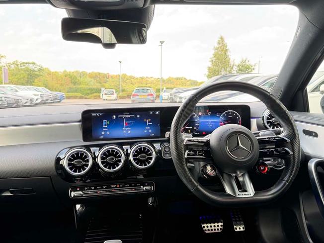 MERCEDES-BENZ A Class Photo 5