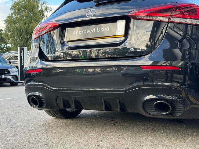 MERCEDES-BENZ A Class Photo 18