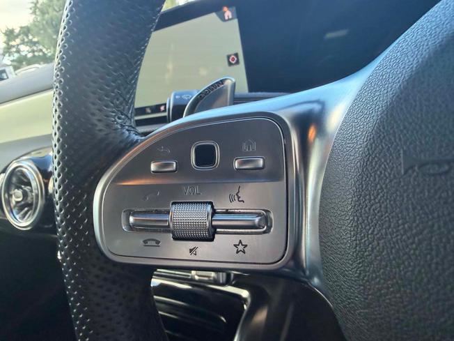 MERCEDES-BENZ A Class Photo 31