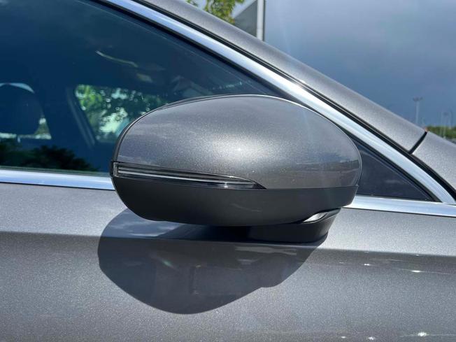MERCEDES-BENZ A Class Photo 16