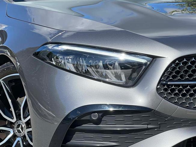 MERCEDES-BENZ A Class Photo 13