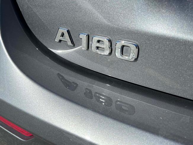 MERCEDES-BENZ A Class Photo 20