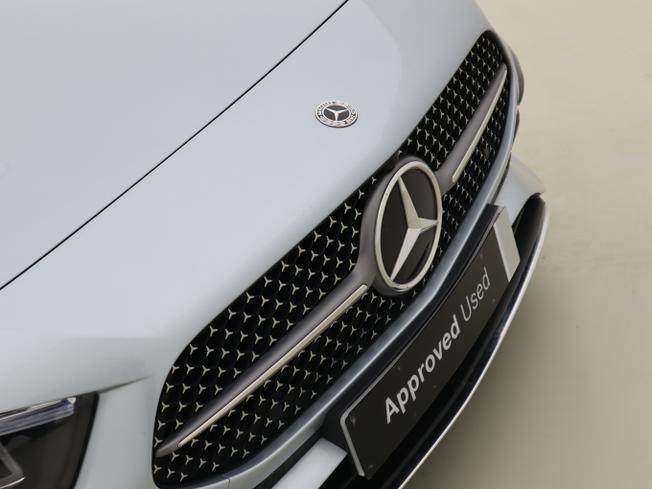 MERCEDES-BENZ A Class Photo 16