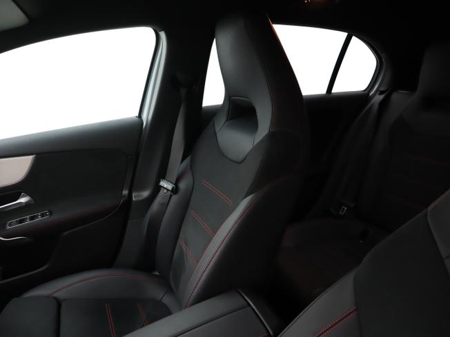 MERCEDES-BENZ A Class Photo 17