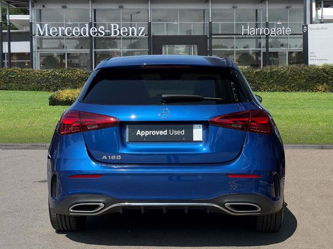 Mercedes-Benz A Class Photo 11