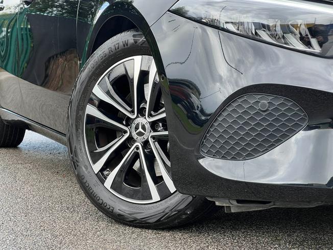 MERCEDES-BENZ A Class Photo 14