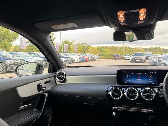 MERCEDES-BENZ A Class Photo 43