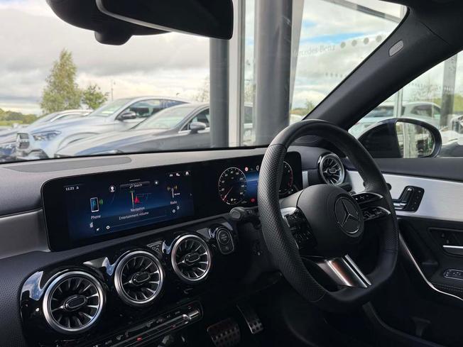 MERCEDES-BENZ A Class Photo 44