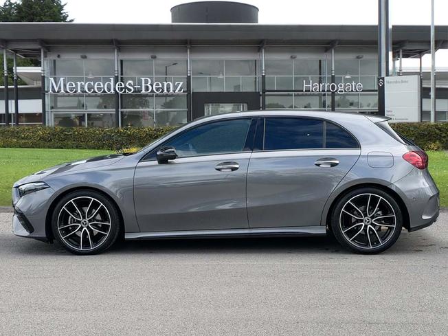 MERCEDES-BENZ A Class Photo 7
