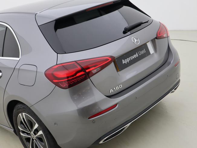 MERCEDES-BENZ A Class Photo 24