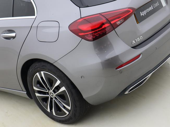 MERCEDES-BENZ A Class Photo 42