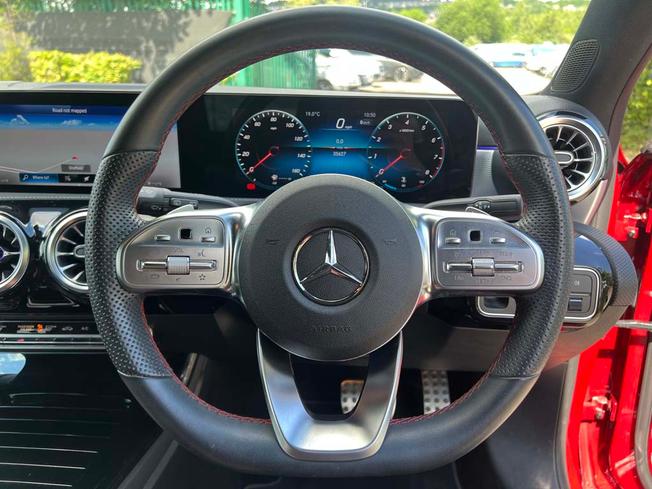 Mercedes-Benz A Class Photo 20