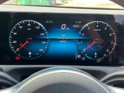 Mercedes-Benz A Class Photo 4