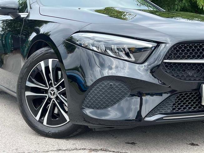 MERCEDES-BENZ A Class Photo 12