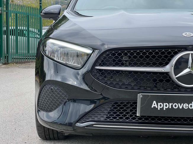 MERCEDES-BENZ A Class Photo 19