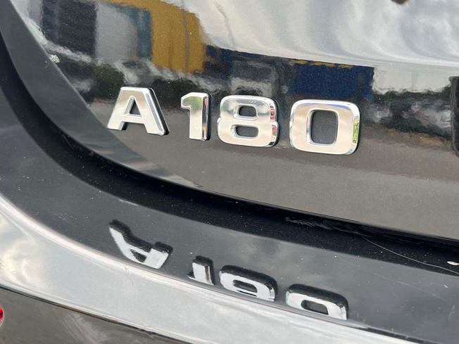 MERCEDES-BENZ A Class Photo 20