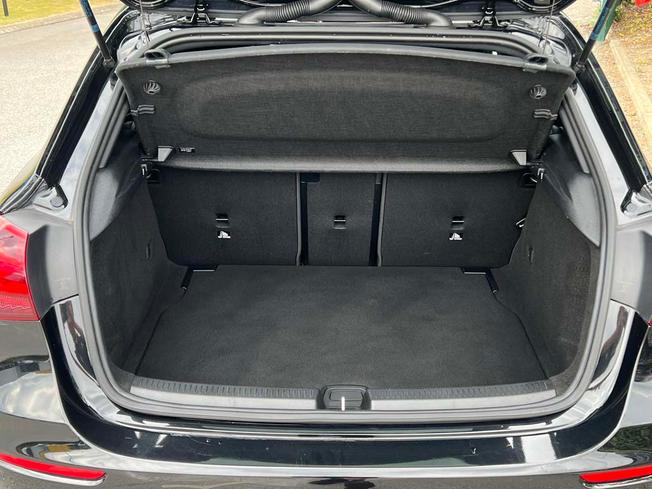 MERCEDES-BENZ A Class Photo 9