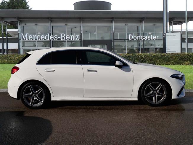 MERCEDES-BENZ A Class Photo 7
