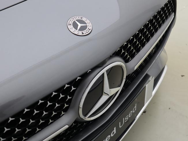 MERCEDES-BENZ A Class Photo 14