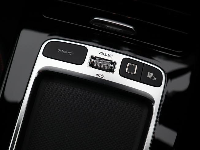 MERCEDES-BENZ A Class Photo 21
