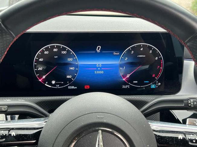 MERCEDES-BENZ A Class Photo 12