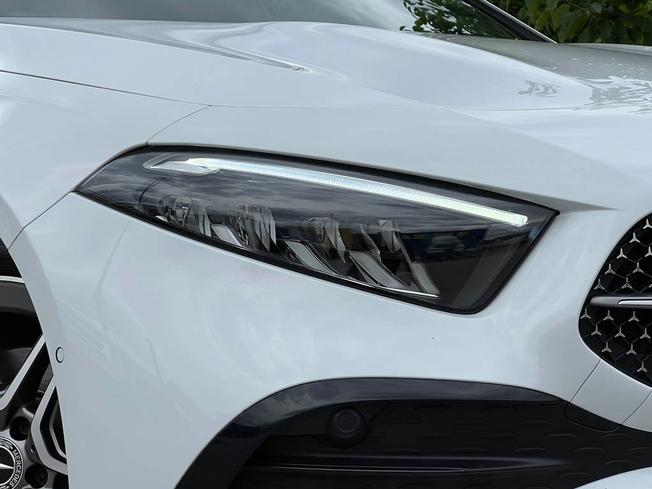 MERCEDES-BENZ A Class Photo 14