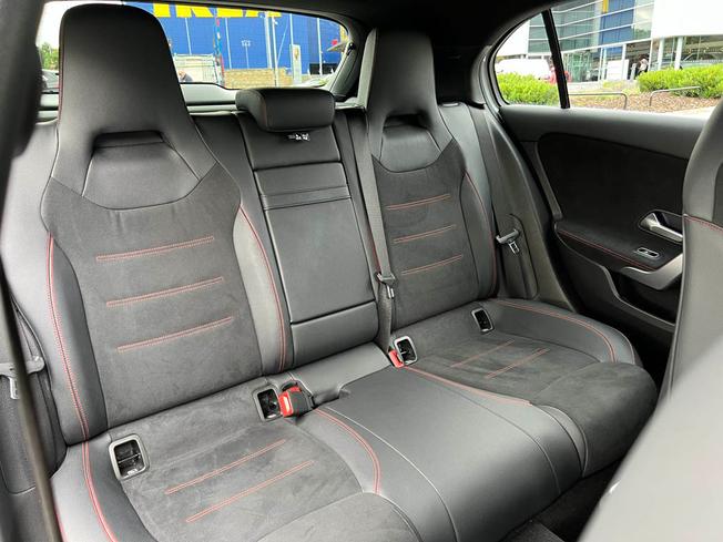 MERCEDES-BENZ A Class Photo 8