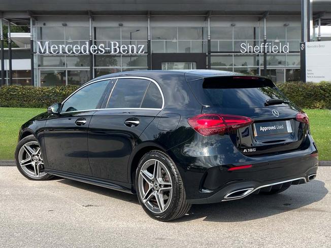 MERCEDES-BENZ A Class Photo 2