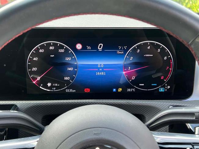 MERCEDES-BENZ A Class Photo 24