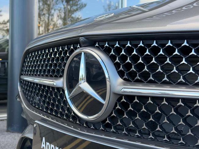 MERCEDES-BENZ A Class Photo 12
